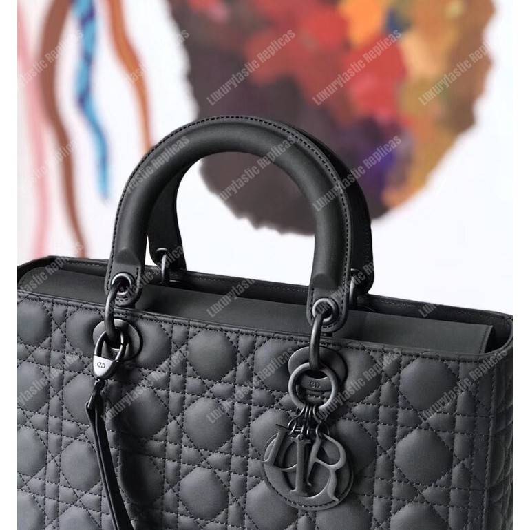 lady D*or ultra-matte tote bag black