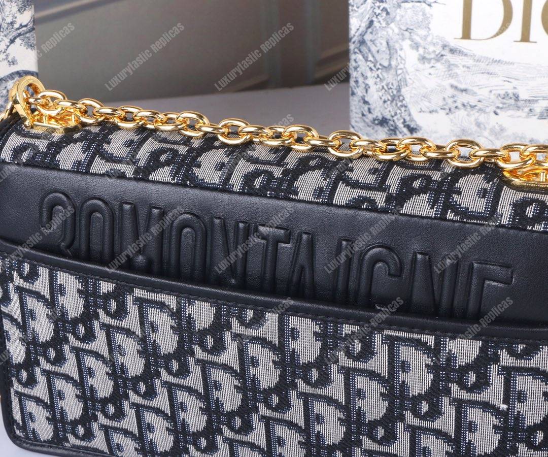 D*or 30 montaigne bag in blue oblique canvas