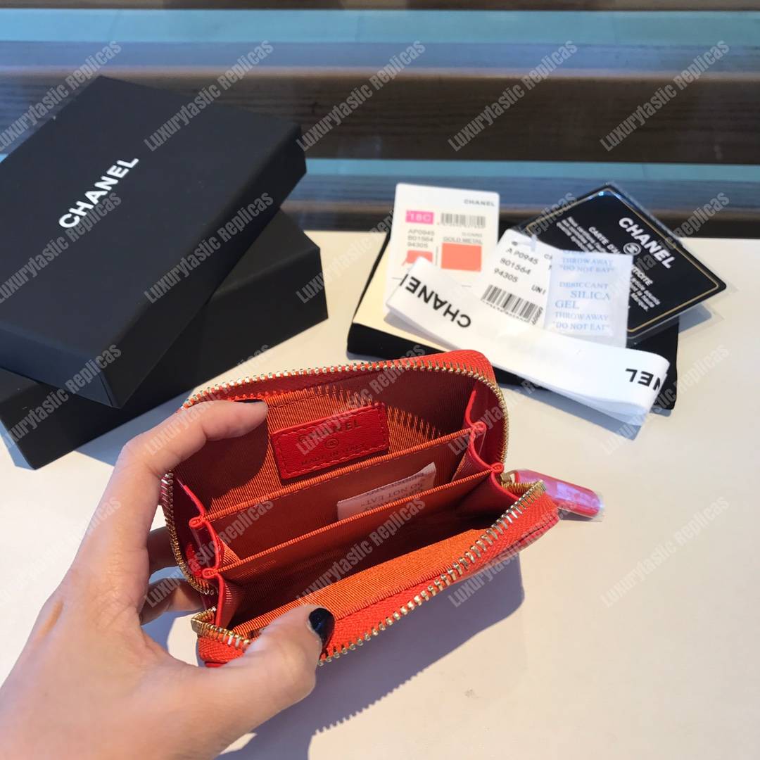 Ch*el 19 zipped coin purse red