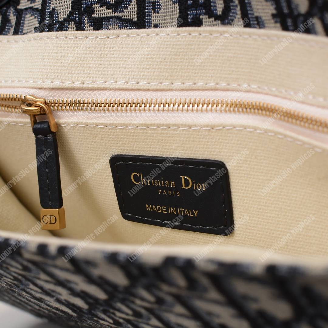 D*or addict flap bag blue oblique canvas with chain