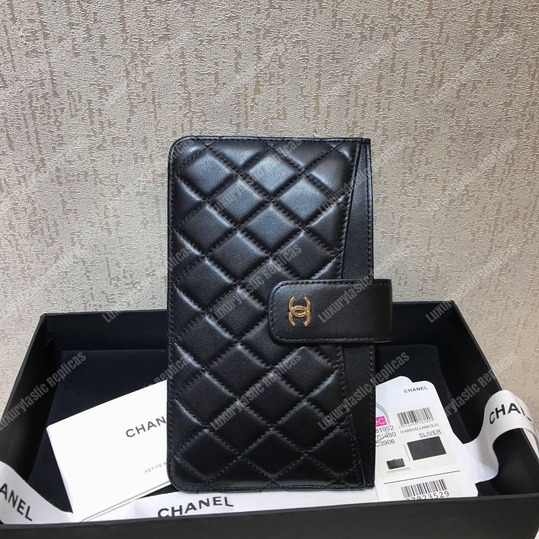 Ch*el classic pouch lambskin leather black