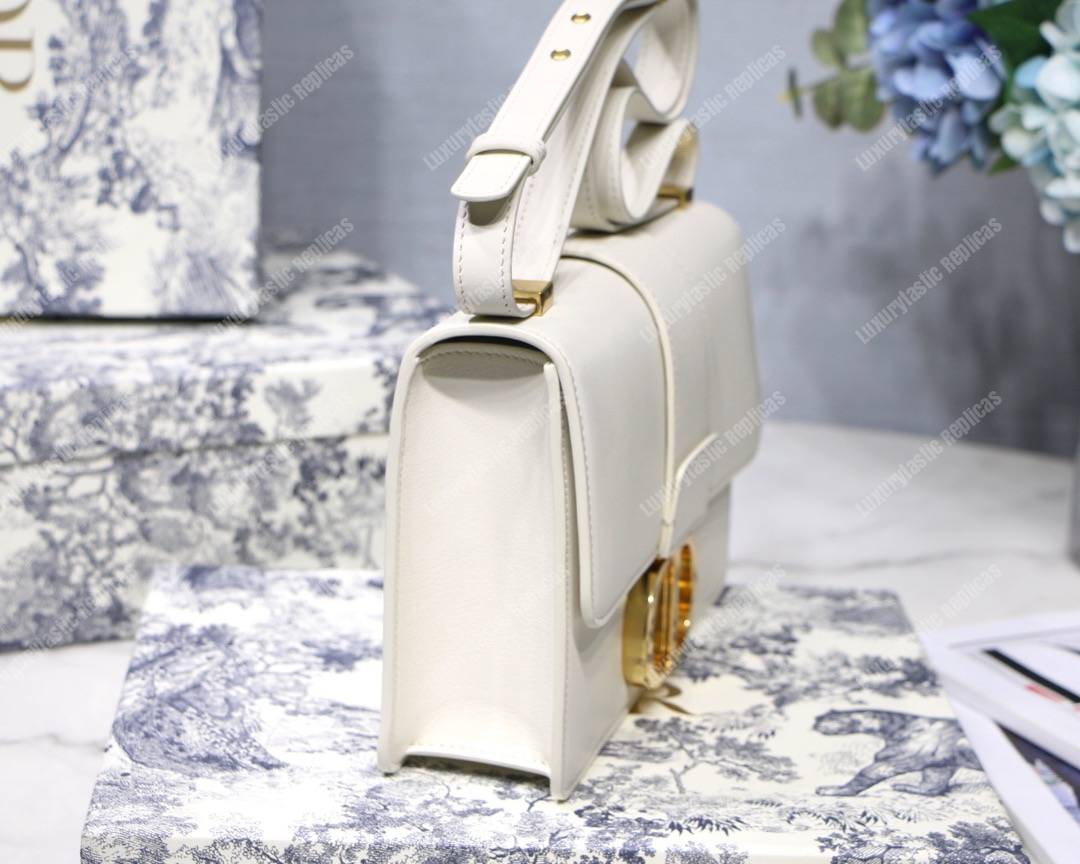 30 Montaigne Calfskin Bag Off-White