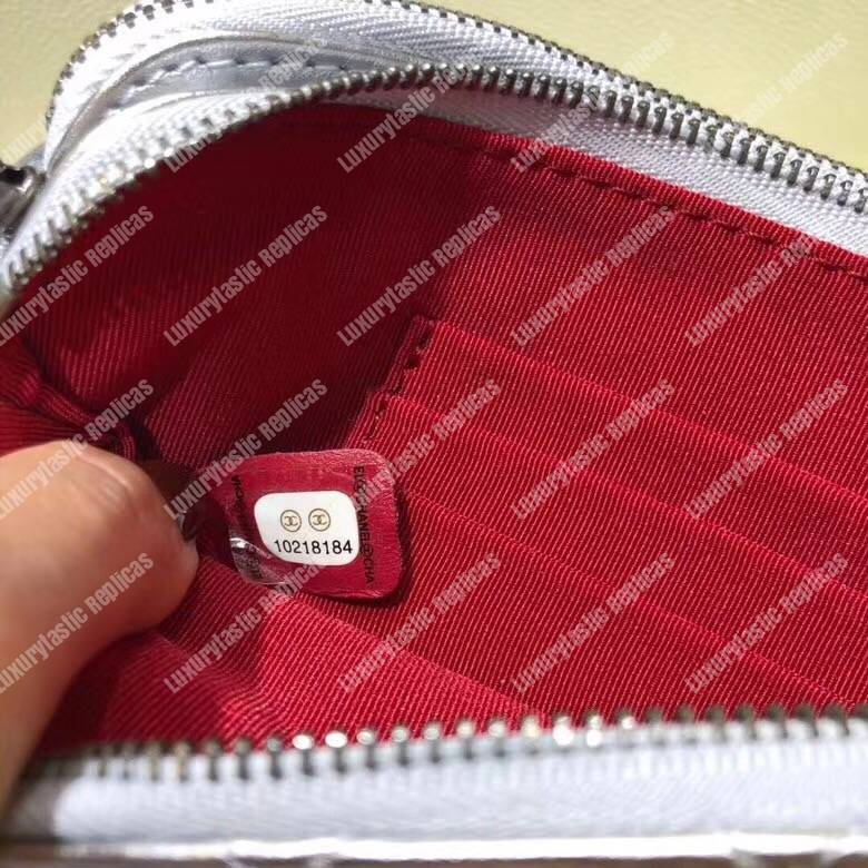 Ch*el clutch with chain silver