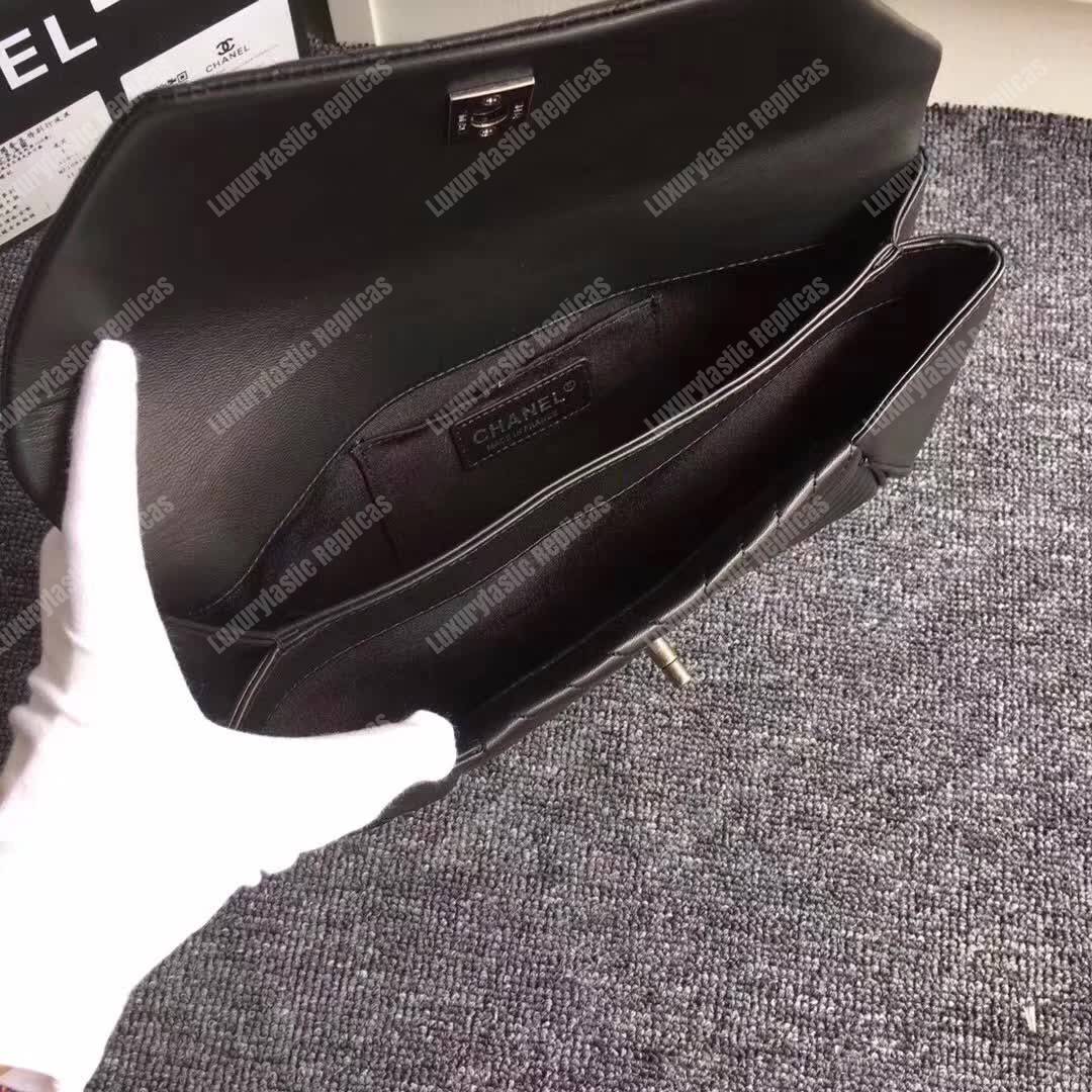 Ch*el reversed clutch black