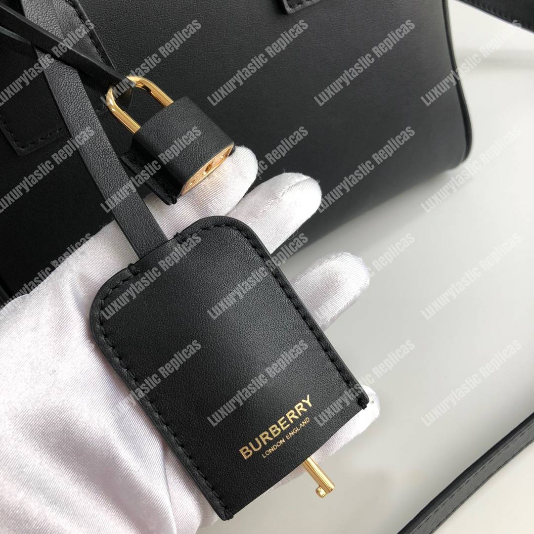 B**rry small leather cube bag black