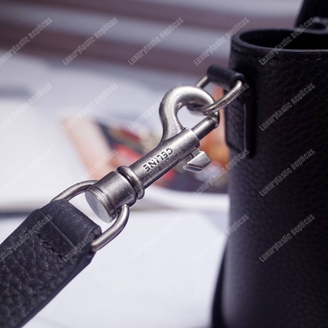 Ce**e nano luggage tote black