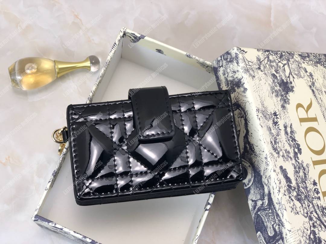 lady D*or calfskin card holder black