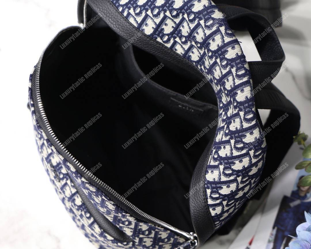 D*or oblique backpack