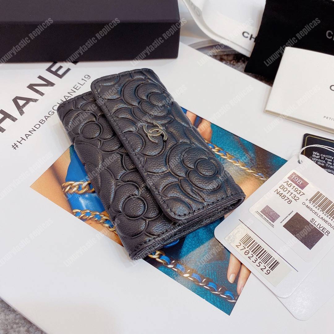 Ch*el flap card holder satin finish goatskin black