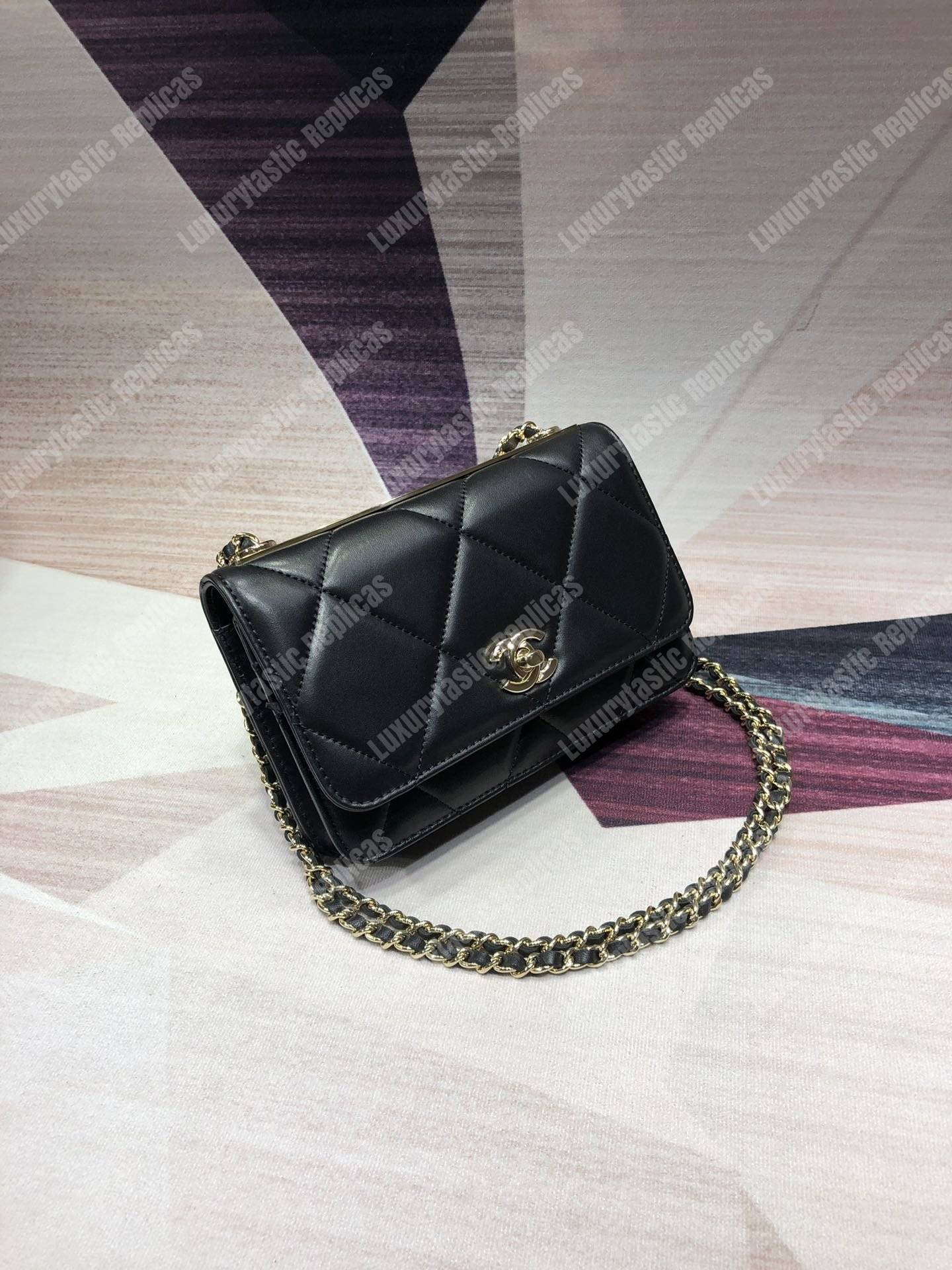Ch*el wallet on chain – woc lambskin gold-toned metal black