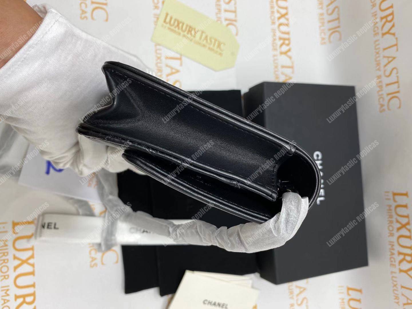 Ch*el le boy wallet on chain – woc black quilted lambskin silver-toned