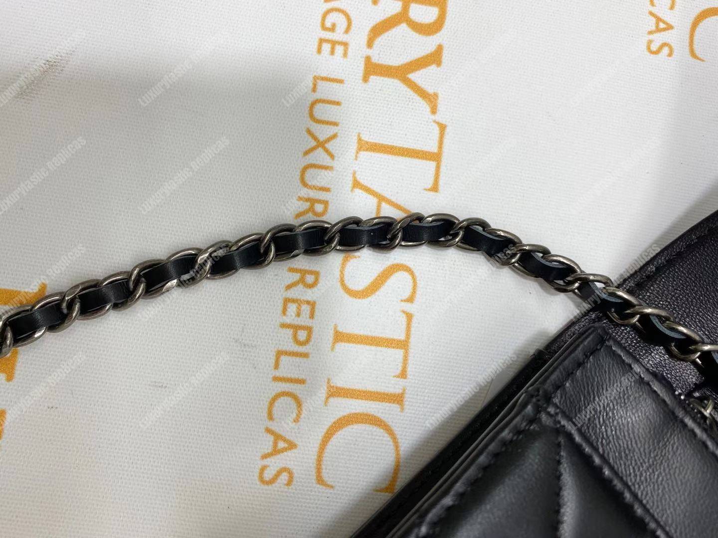 Ch*el le boy wallet on chain – woc black quilted lambskin silver-toned