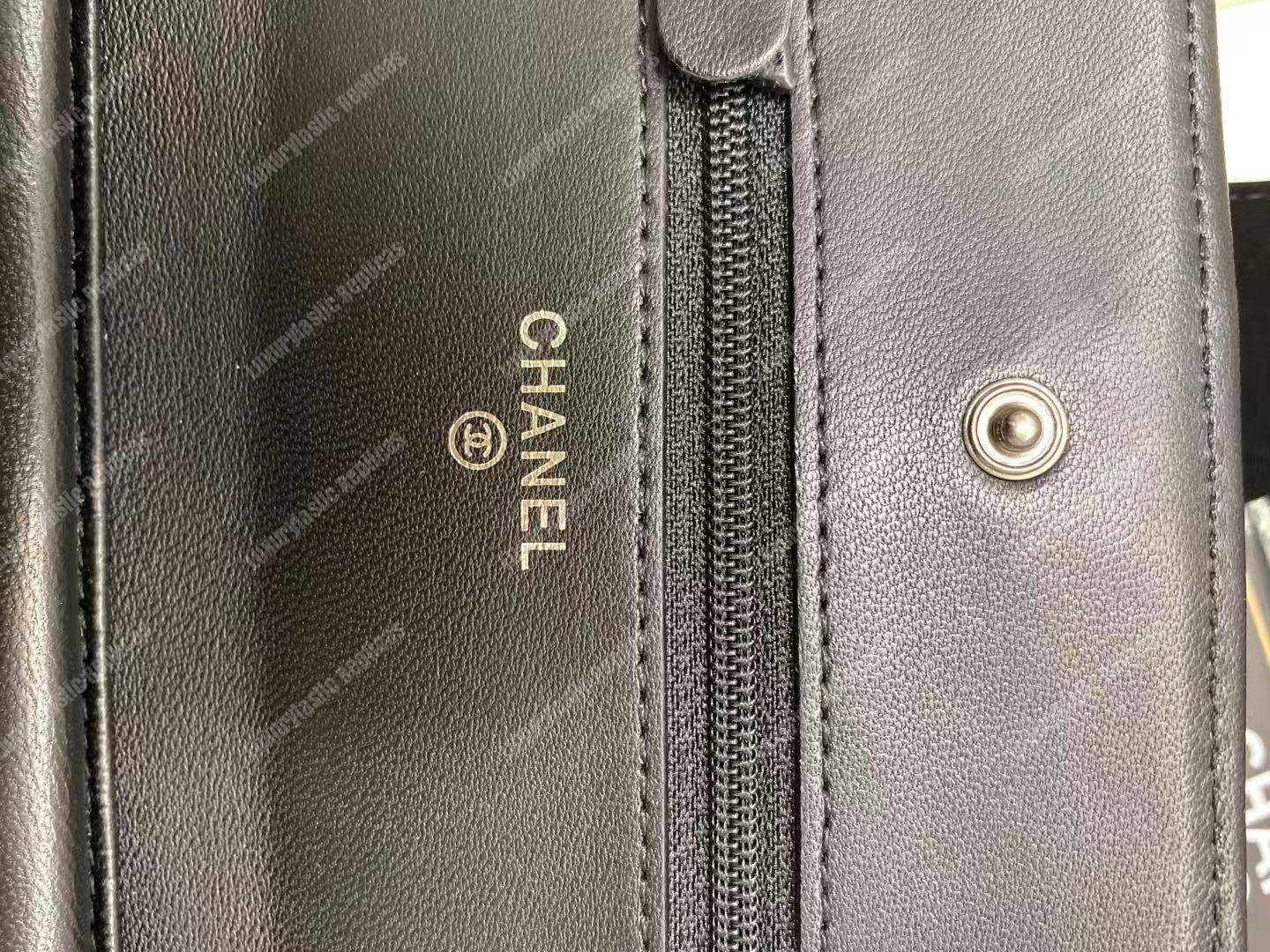 Ch*el le boy wallet on chain – woc black quilted lambskin silver-toned