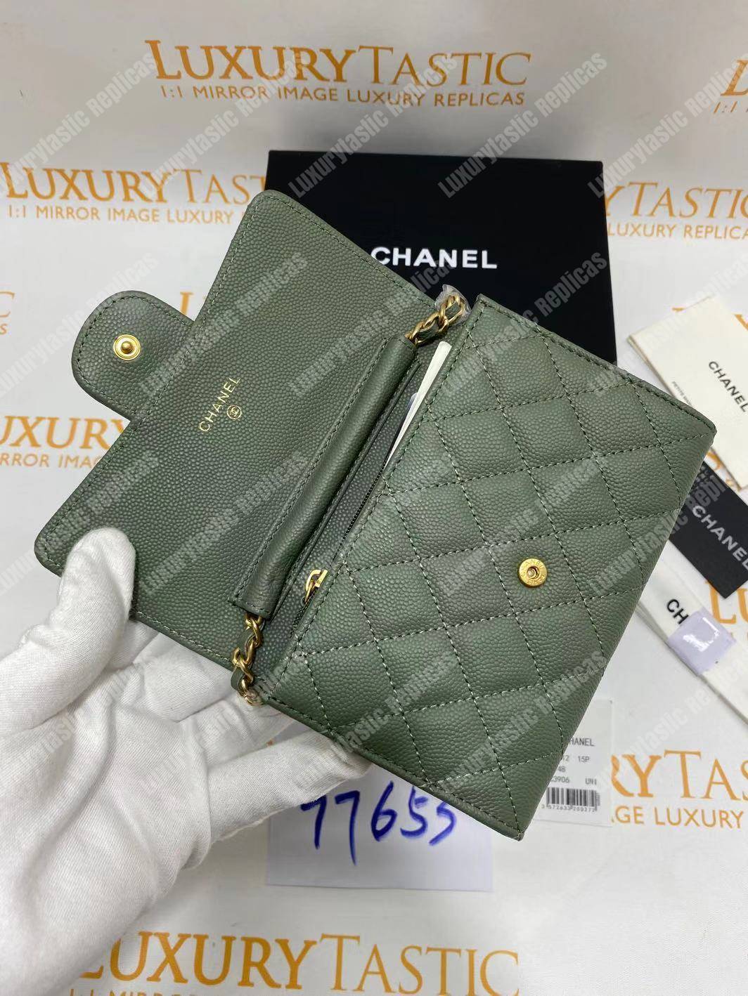 Ch*el classic clutch with chain – cwc caviar pistachio gold-toned