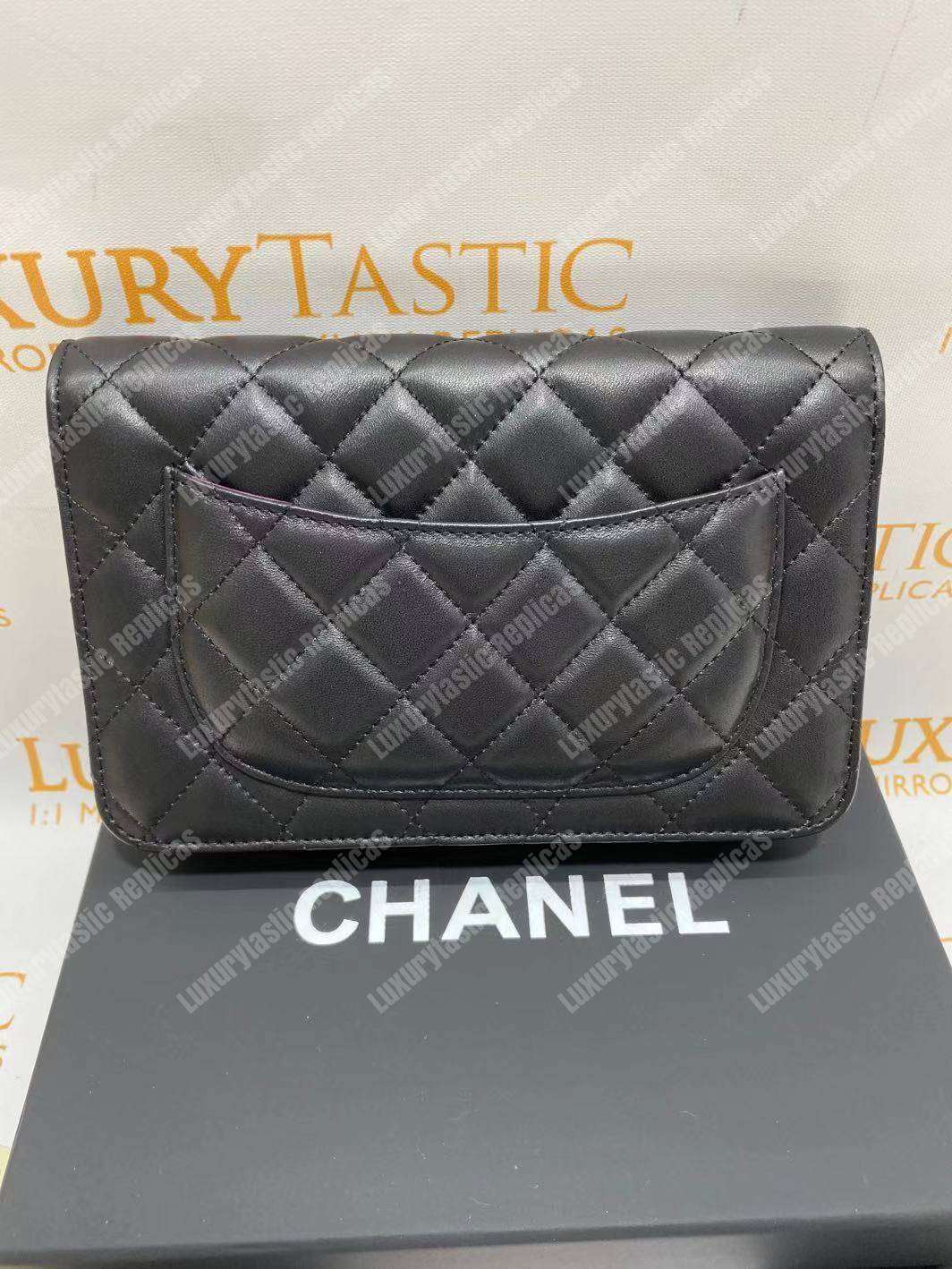 Ch*el wallet on chain – woc quilted lambskin black gold-toned