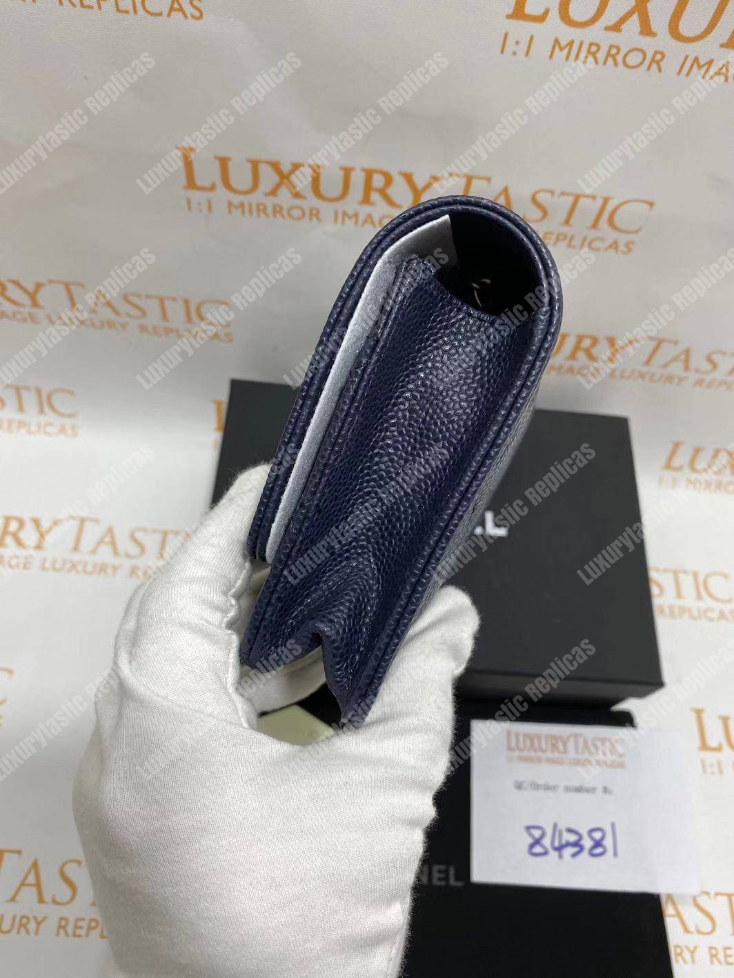 Ch*el le boy wallet on chain – woc dark blue caviar silver-toned