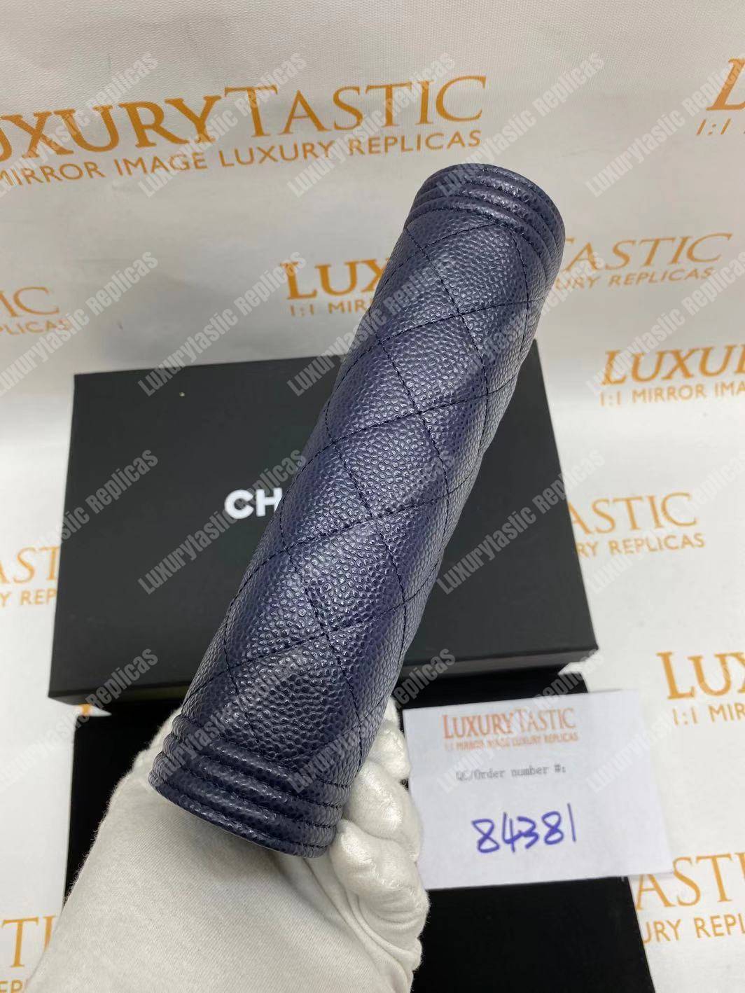 Ch*el le boy wallet on chain – woc dark blue caviar silver-toned