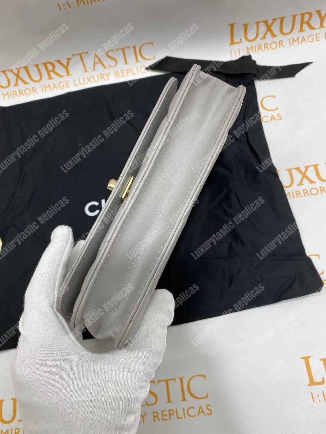 Ch*el wallet on chain – woc lambskin gold-toned metal white