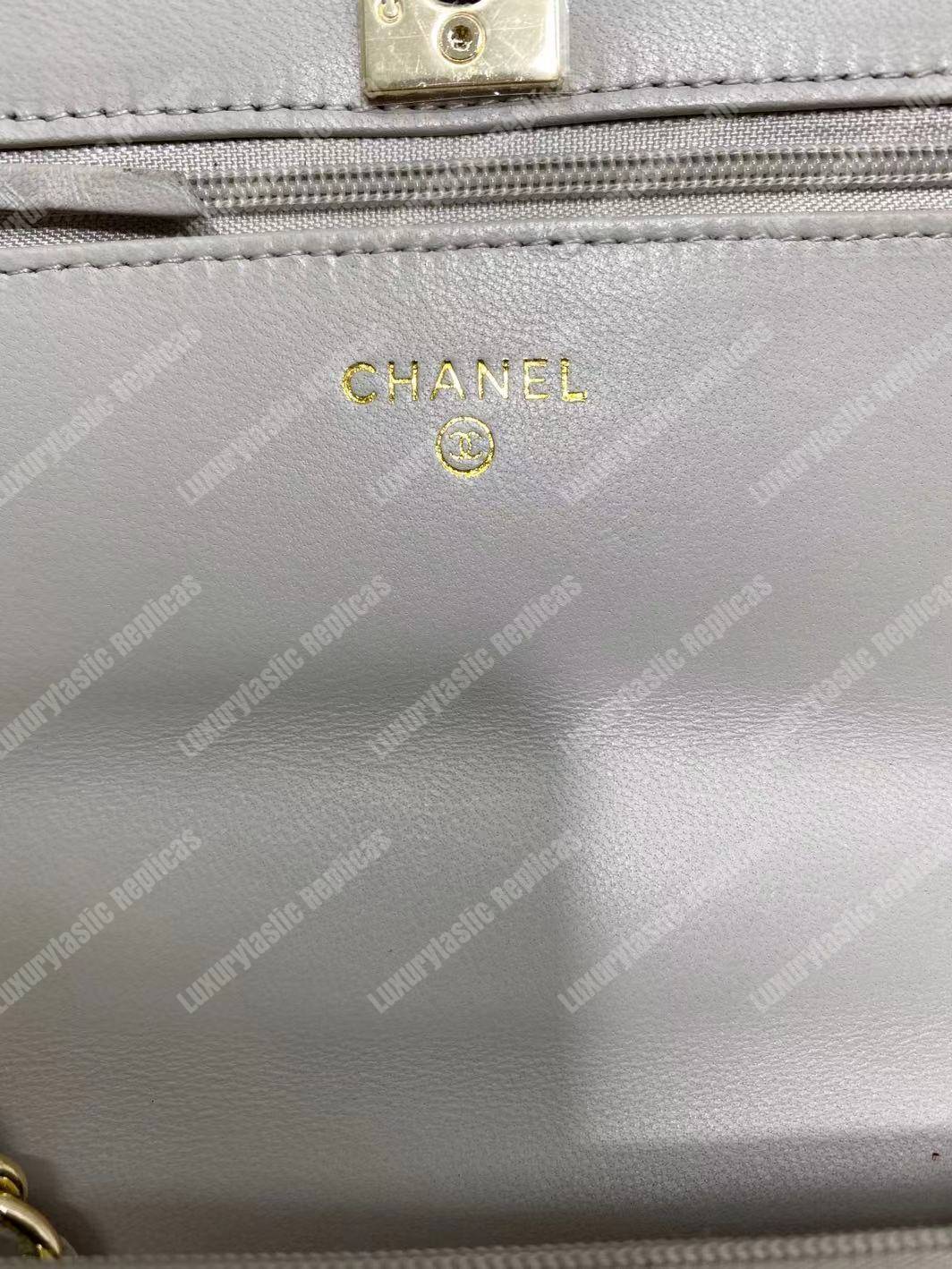 Ch*el wallet on chain – woc lambskin gold-toned metal white