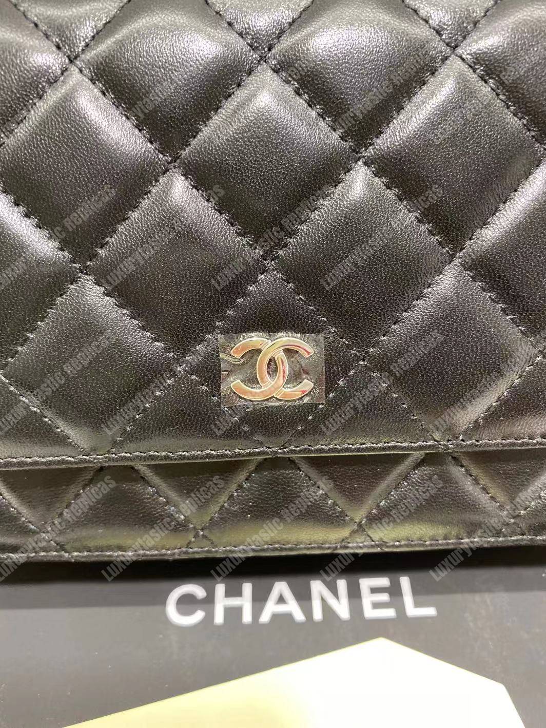 Ch*el wallet on chain – woc quilted lambskin black silver-toned