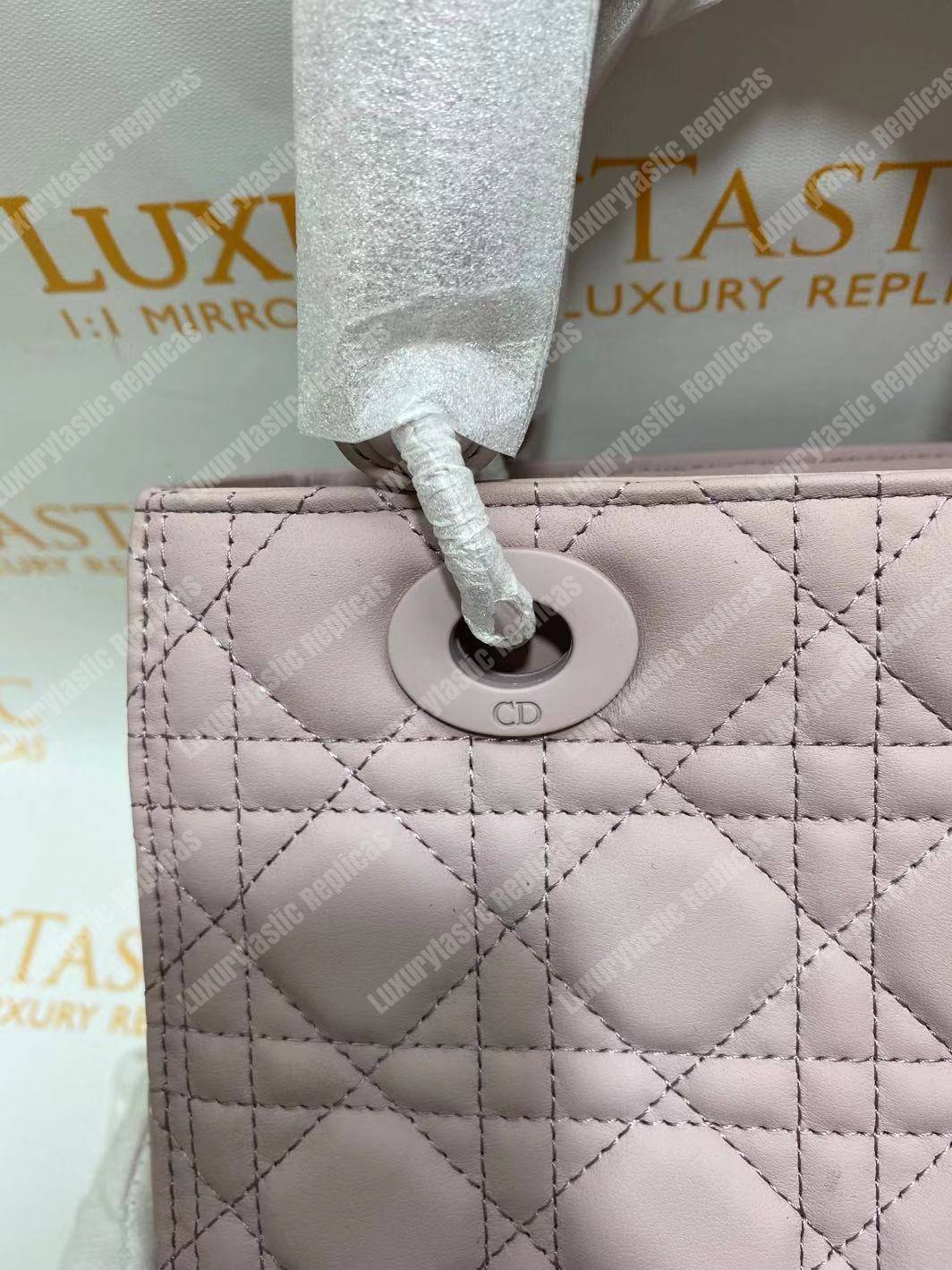 lady D*or ultra-matte medium bag pink