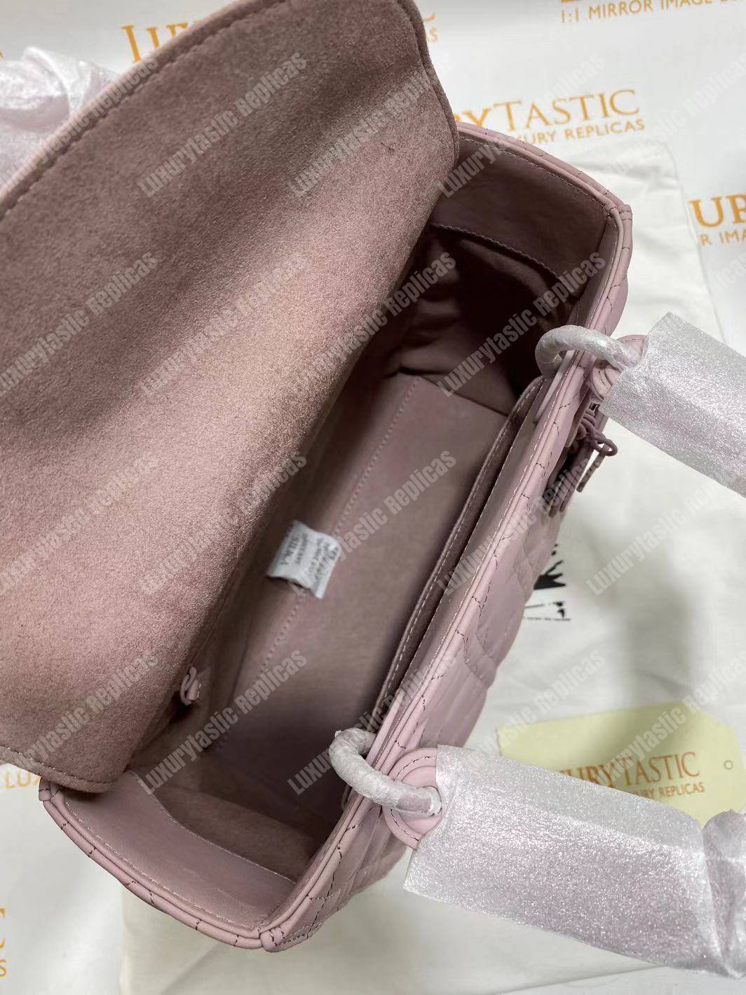 lady D*or ultra-matte medium bag pink