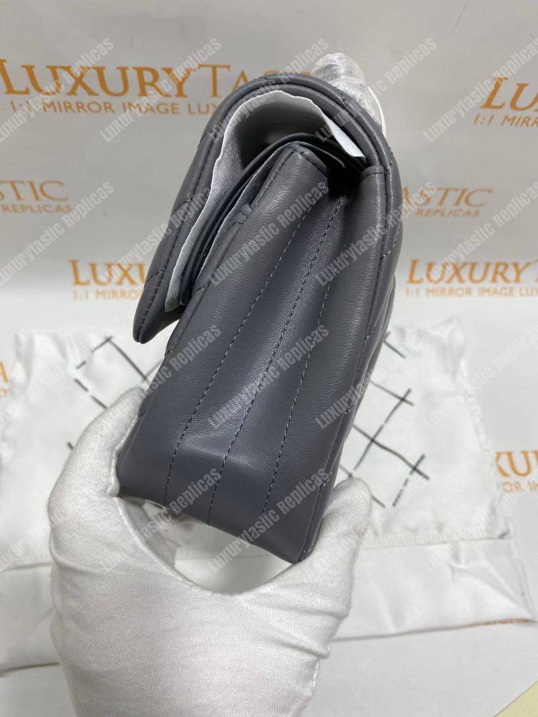 Ch*el classic medium handbag grey