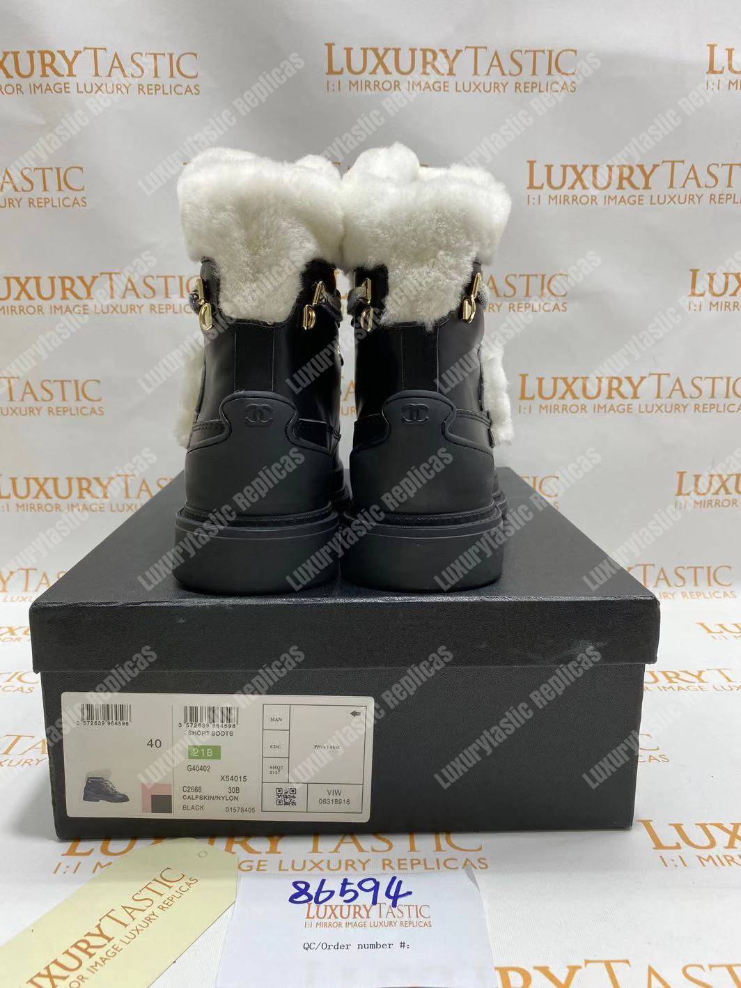 Ch*el round toe lace-up leather boots black / white