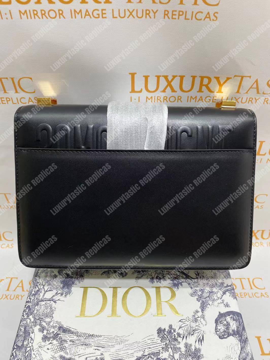 30 Montaigne Calfskin Bag Black