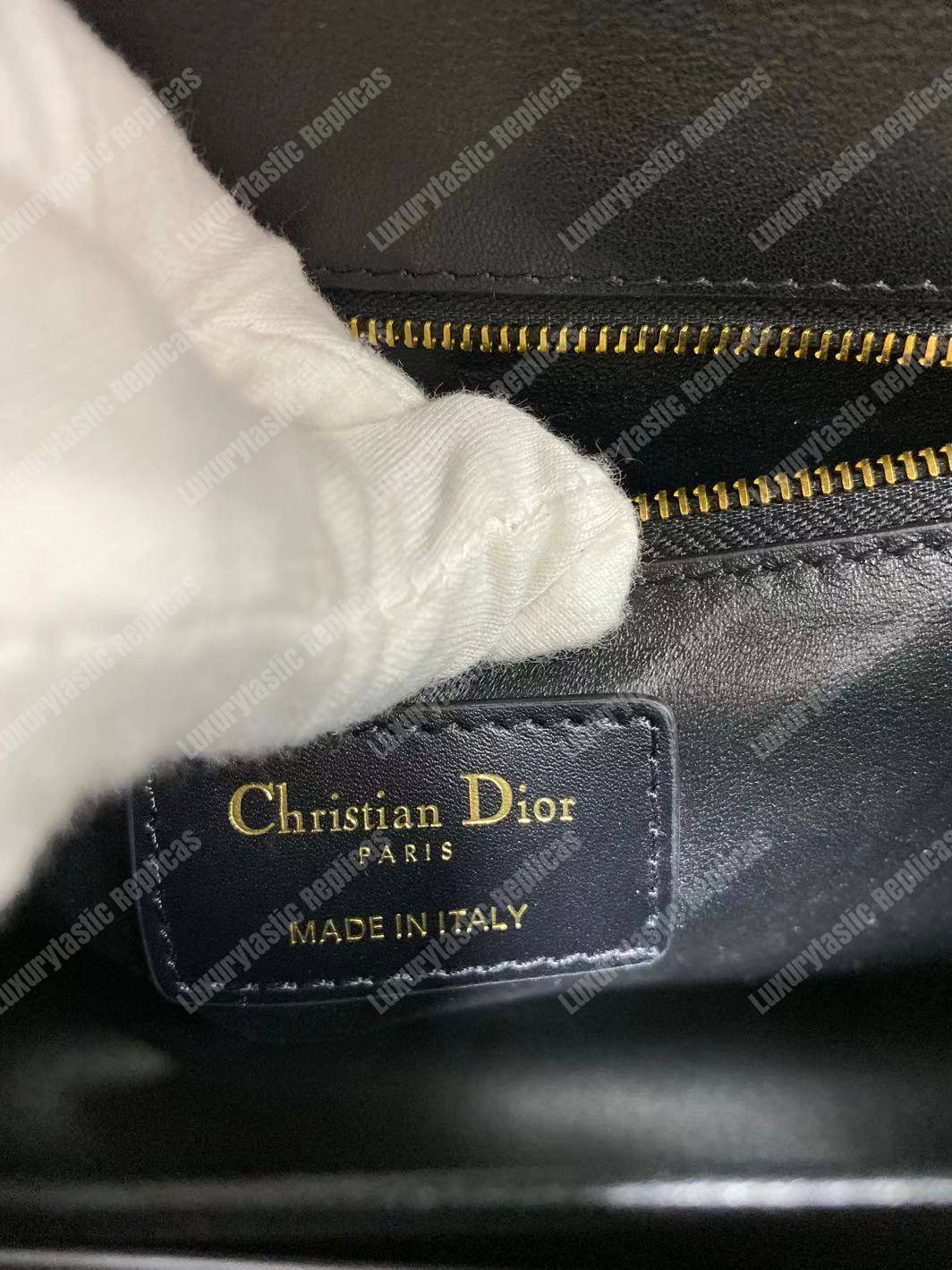 30 Montaigne Calfskin Bag Black