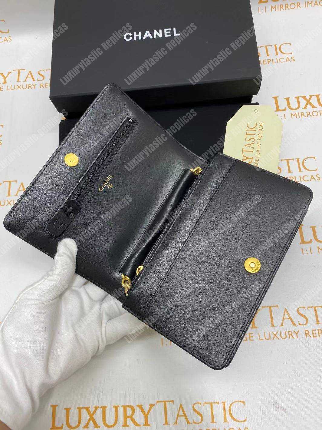 Ch*el le boy wallet on chain – woc grained calfskin gold-toned black