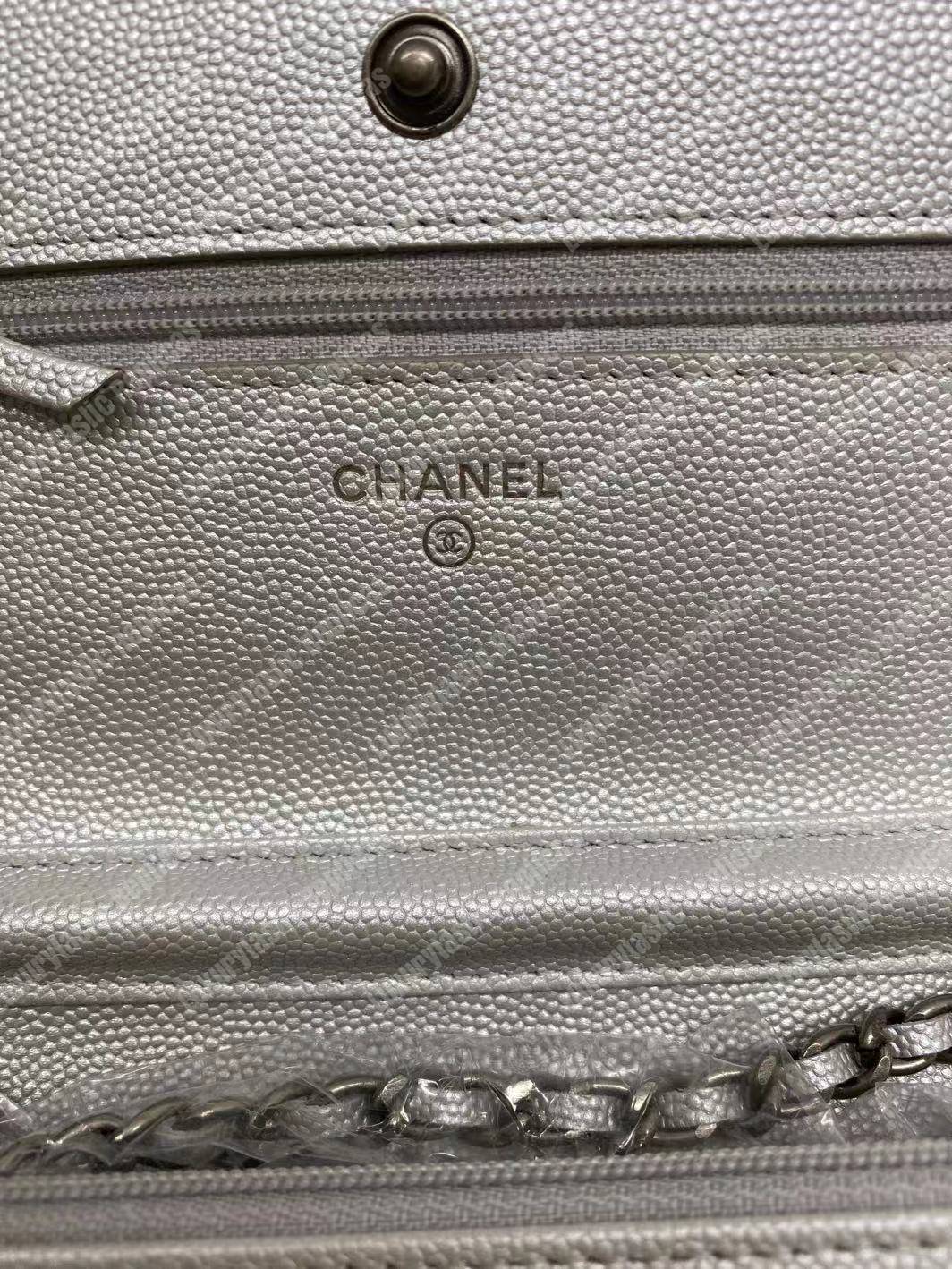 Ch*el le boy wallet on chain – woc white caviar silver-toned