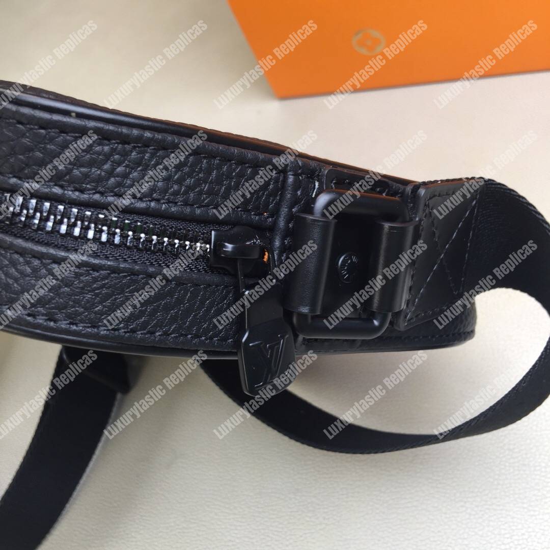 LV Alpha Messenger Black