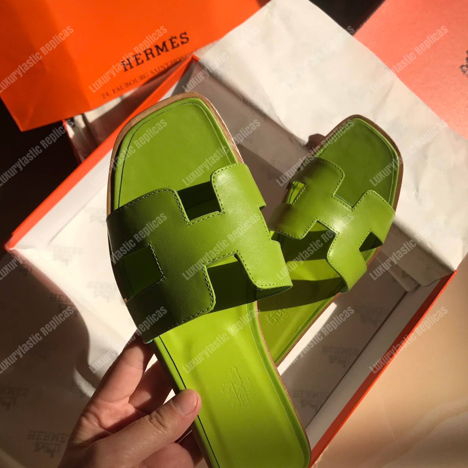 H**mes oran sandal calfskin leather green