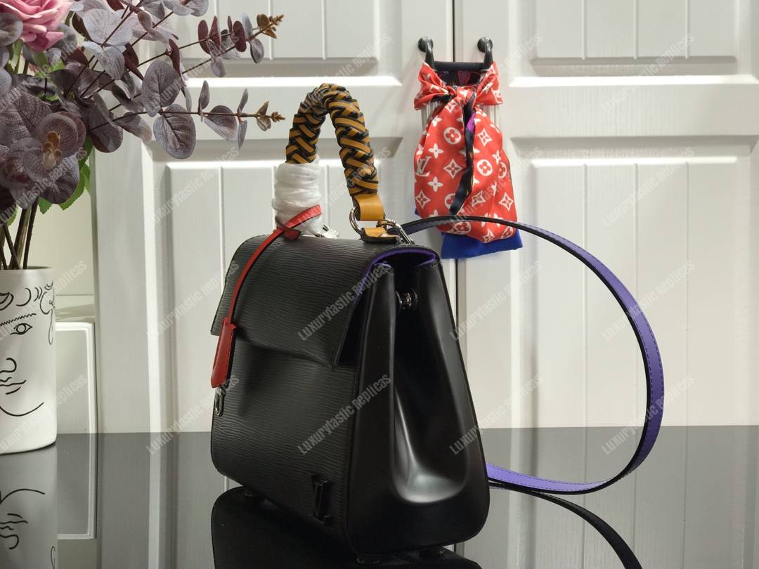 LV Cluny BB Handbag Epi Leather Black