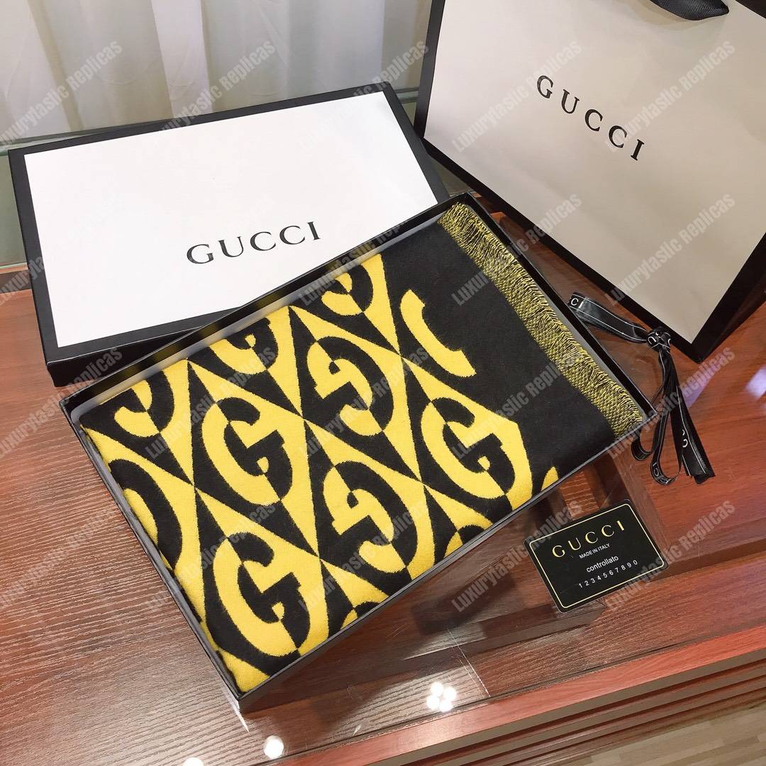 G*u*i g rhombus lamé wool jacquard stole yellow black