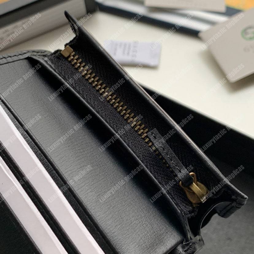 G*u*i leather card case with double g black