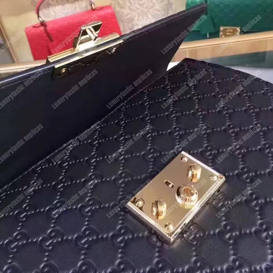 G*u*i padlock medium signature top handle bag black