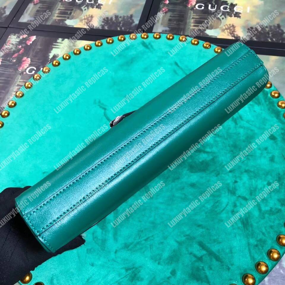 G*u*i medium leather shoulder bag green