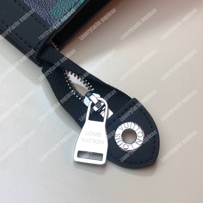 LV Pochette Voyage MM Damier Graphite Pixel Green