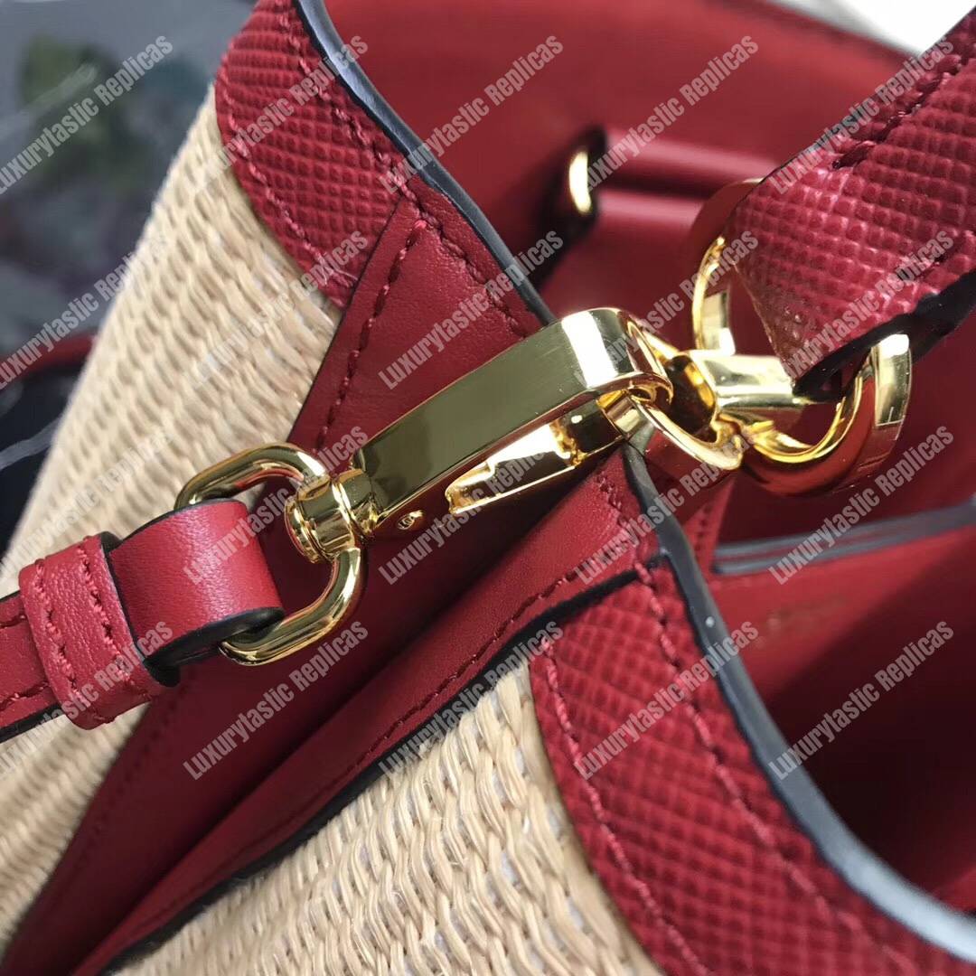 Pra*a panier medium straw bag red