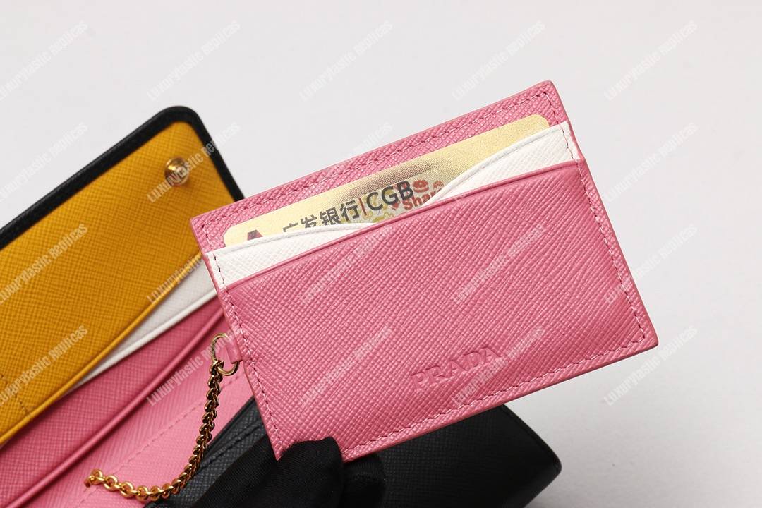 Pra*a leather wallet black