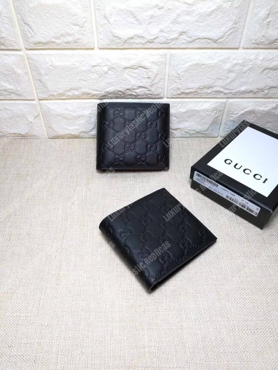 G*u*i G*u*issima web bi-fold wallet black