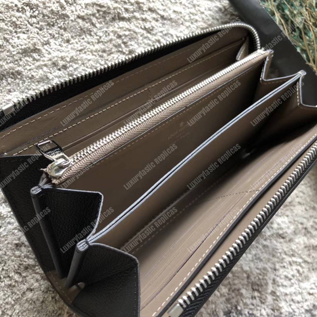 LV Comete Wallet Autres Cuirs Noir