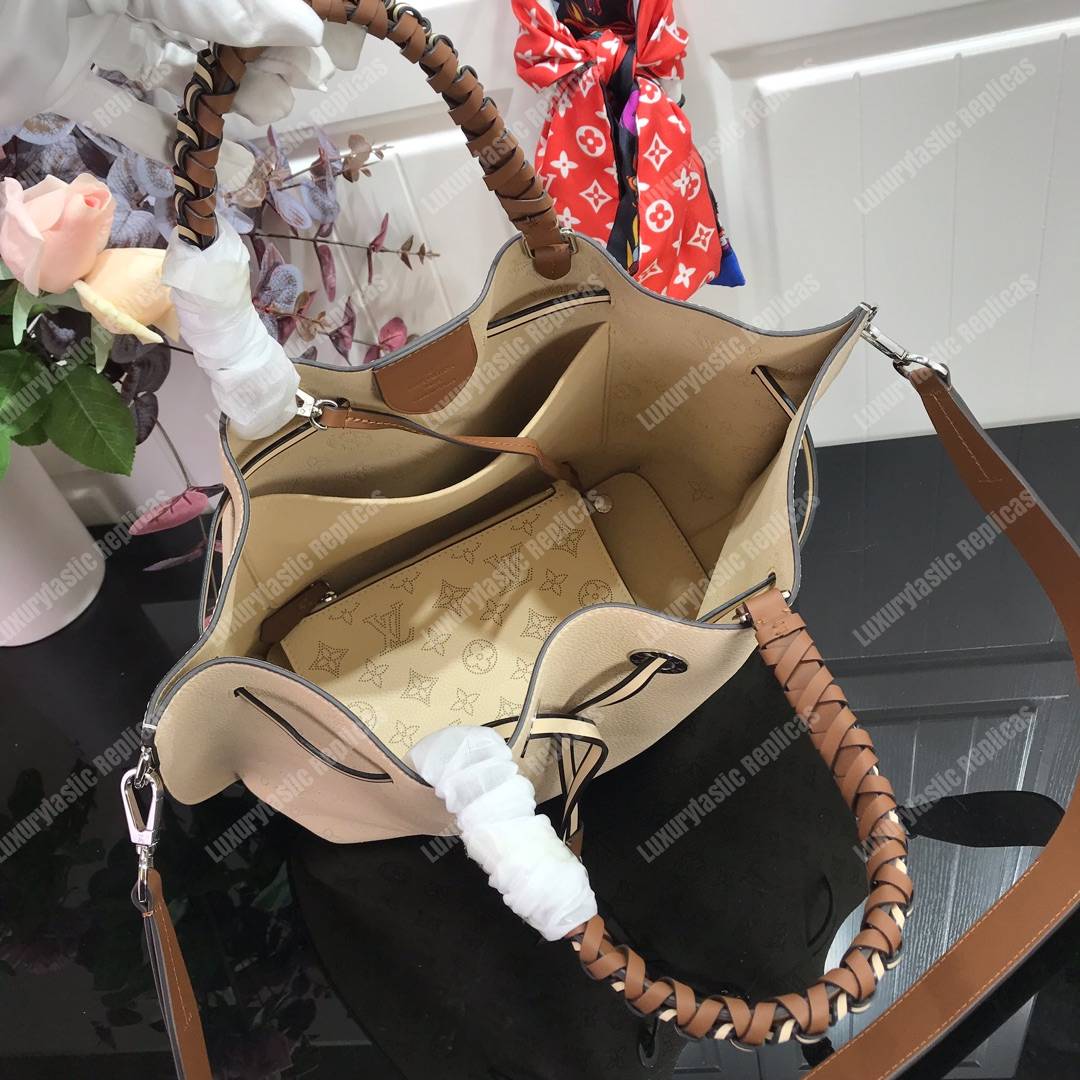LV Girolata Monogram Crème Beige