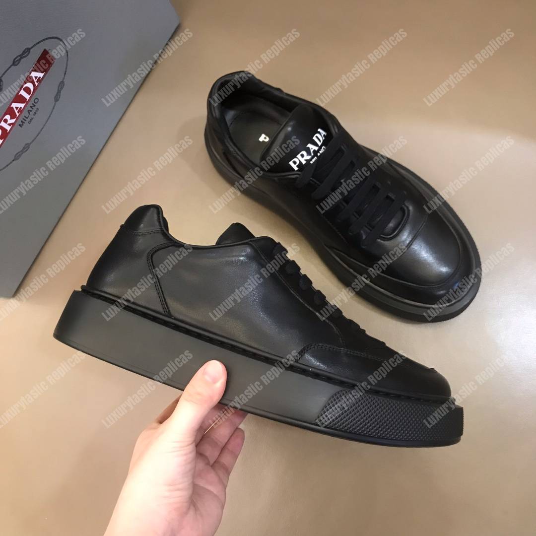 Pra*a leather sneakers black/black sole