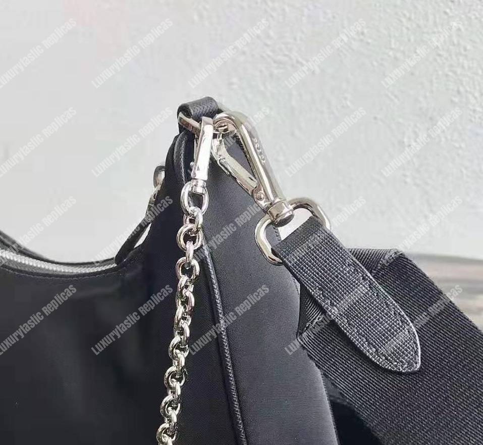 Pra*a re-edition 2005 nylon shoulder bag black