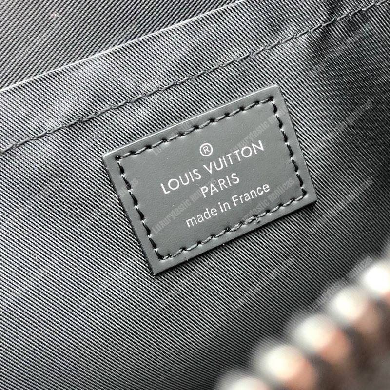 LV Discovery Pochette Monogram