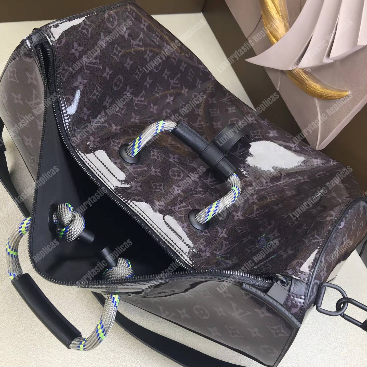 LV Keepall Bandouliere 50 Monogram Eclipse Glaze