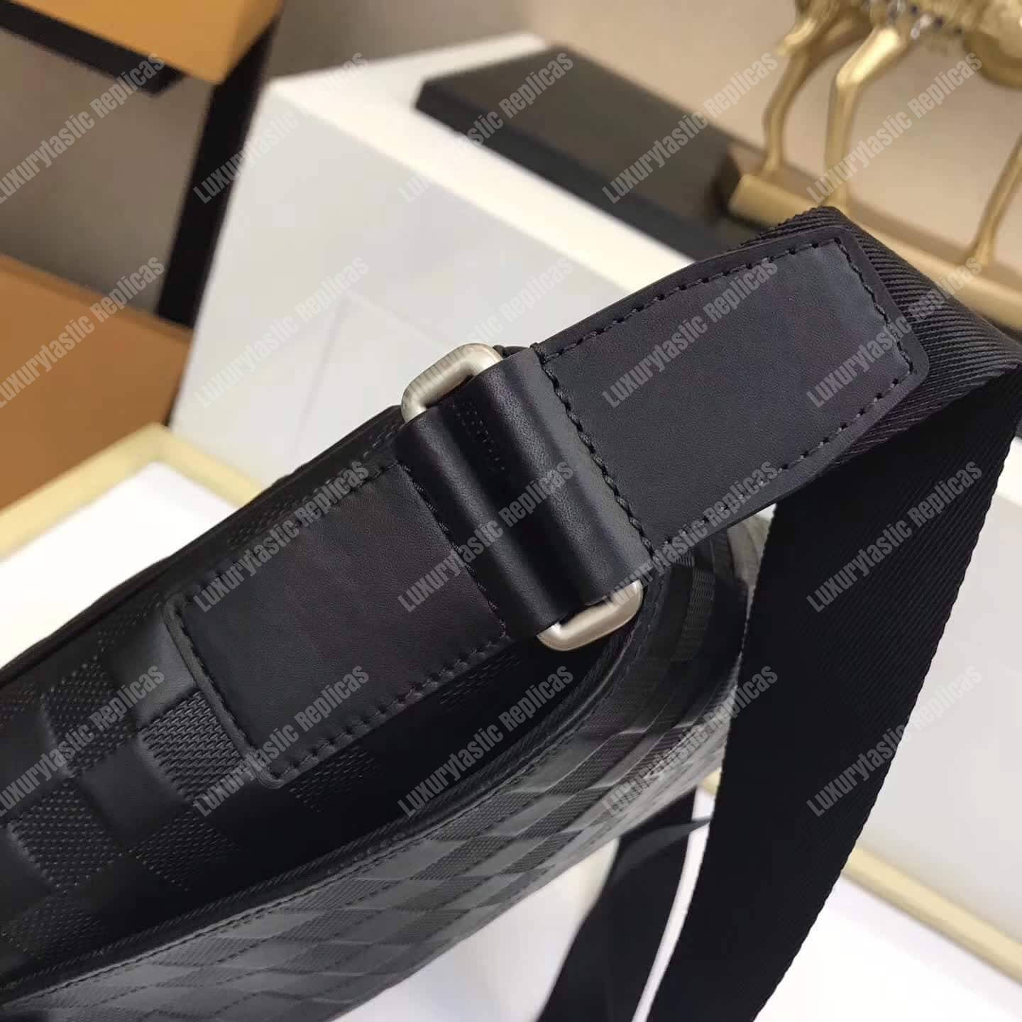 LV District MM Damier Infini Leather Onyx